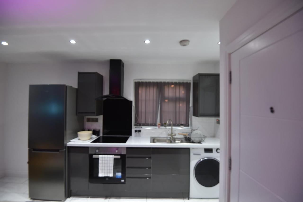 Speedwell Apartment: Refurbished City Centre Stay Bristol Exterior photo